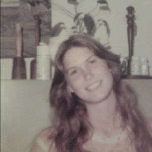 Meet your Posher, Mia